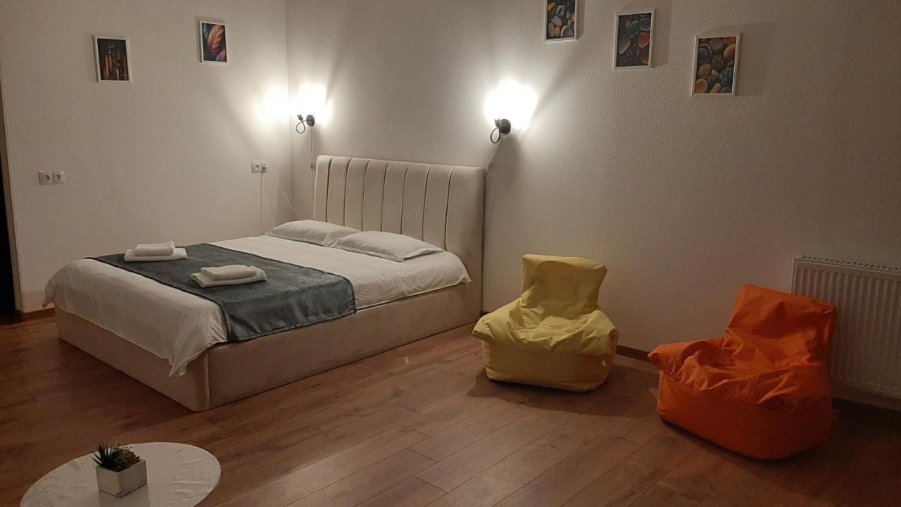 Terkhena Hotel Kazbegi Luaran gambar